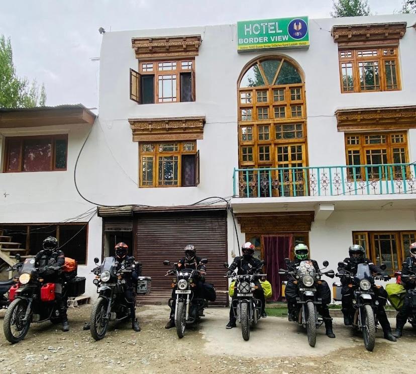 Hotel Border View Kargil Exteriér fotografie